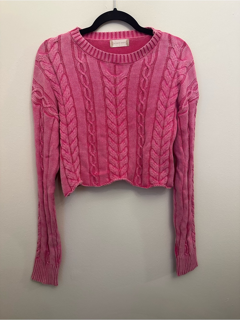 Altar’d State Pink Cable Knit Cropped Sweater Long Sleeve 100% Cotton Size L